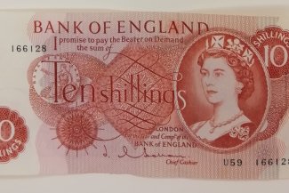 10 shilling note